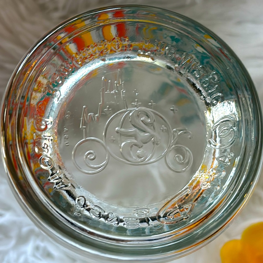 McDonald’s 25th Anniversary Disney Glass - Picture 5 of 6